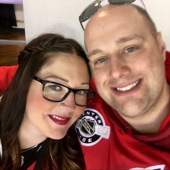 Meet your Posher, Veronica - Picture 3 of 7